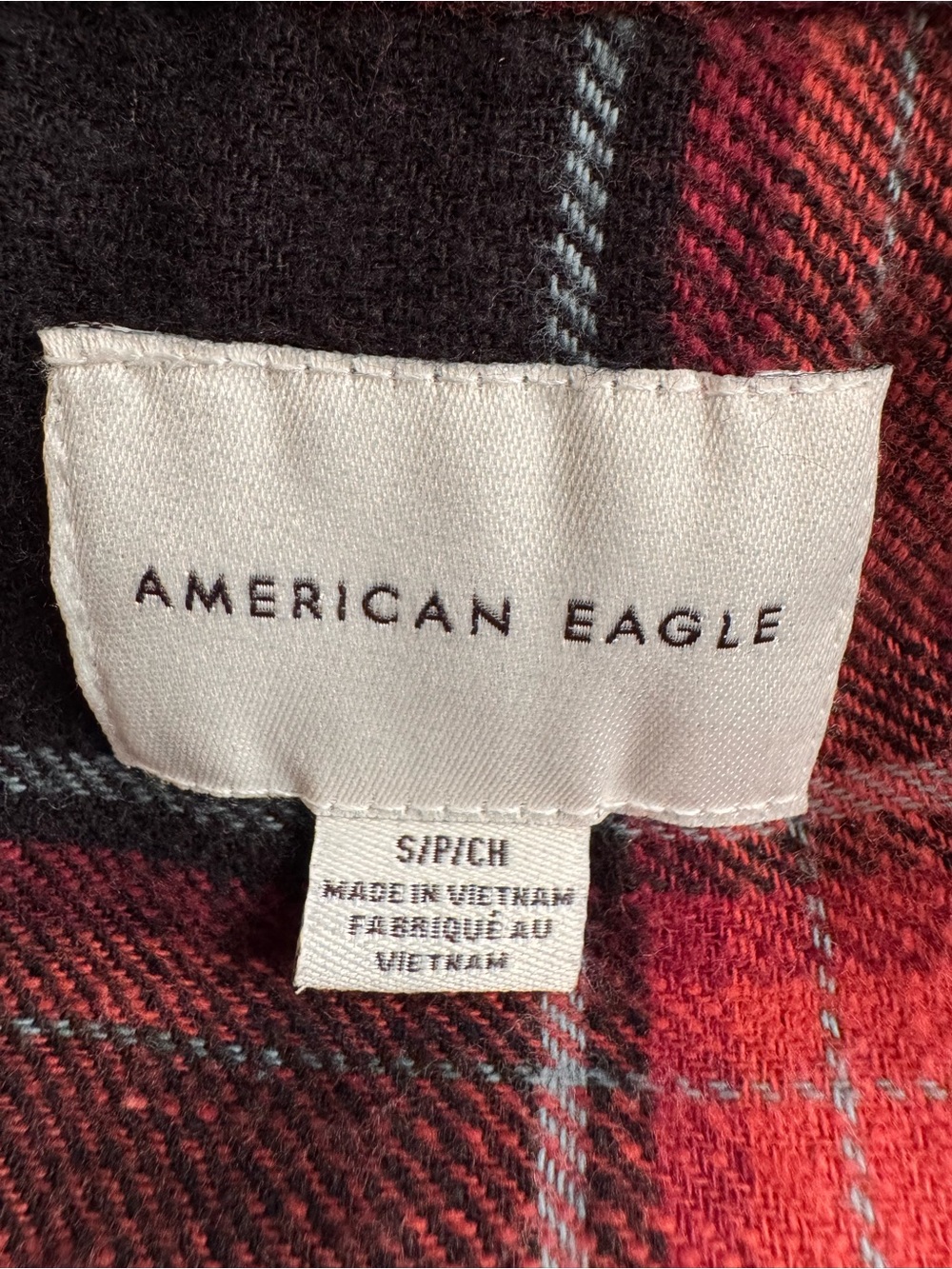 American Eagle Red and Black Plaid Cropped Flannel 100% Cotton Shirt Size S - Picture 4 of 6
